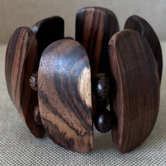 Wooden Bracelet - Picture 5 of 7
